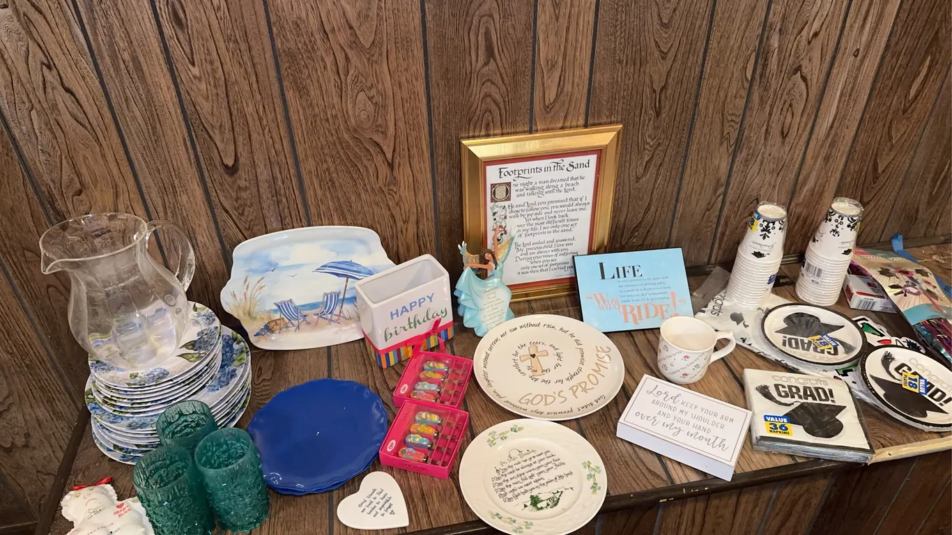 Belleek Irish blessing plate and more