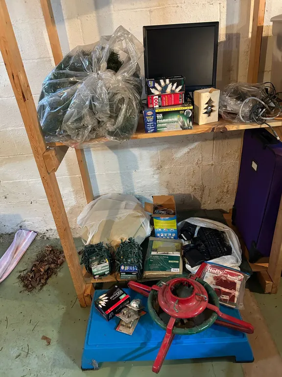 Shelf Contents