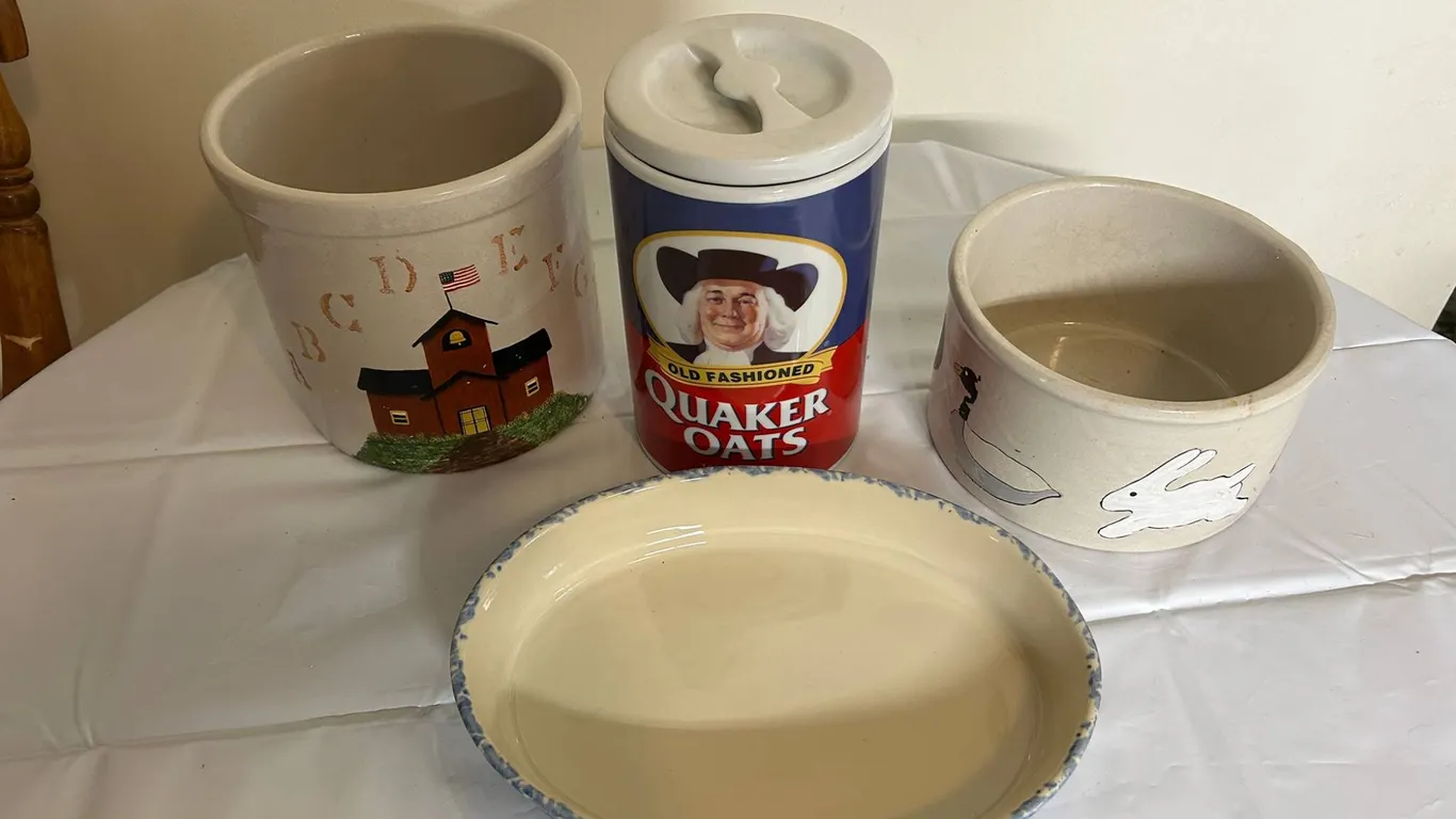 Robinson Ransbottom Spongeware Pie Plate, Stoneware Crocks, Canister