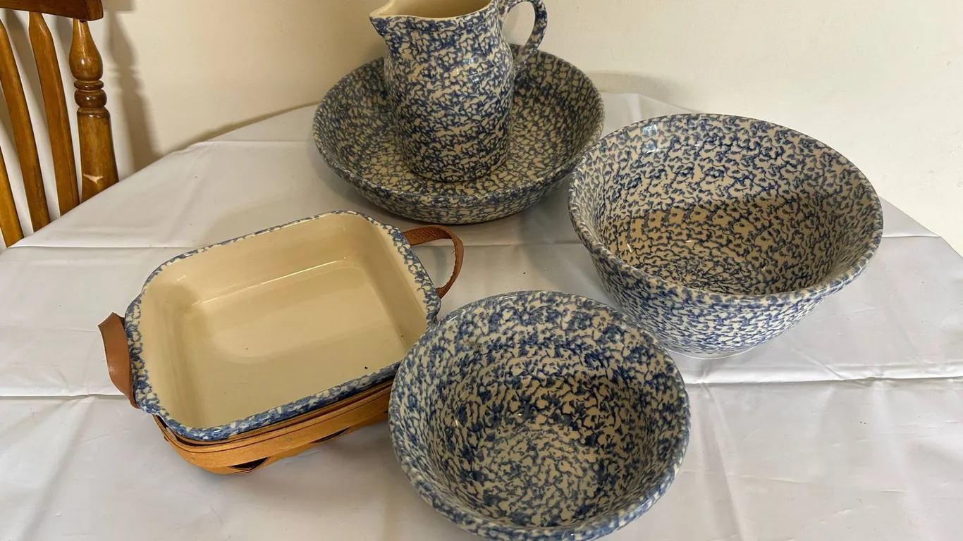The Workshops of Gerald E. Henn Roseville Ohio Blue Spongeware Pottery
