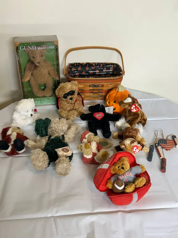 Plush Bears and Animals, GUND Collector’s Bear, Ohio State, Beanie Babies