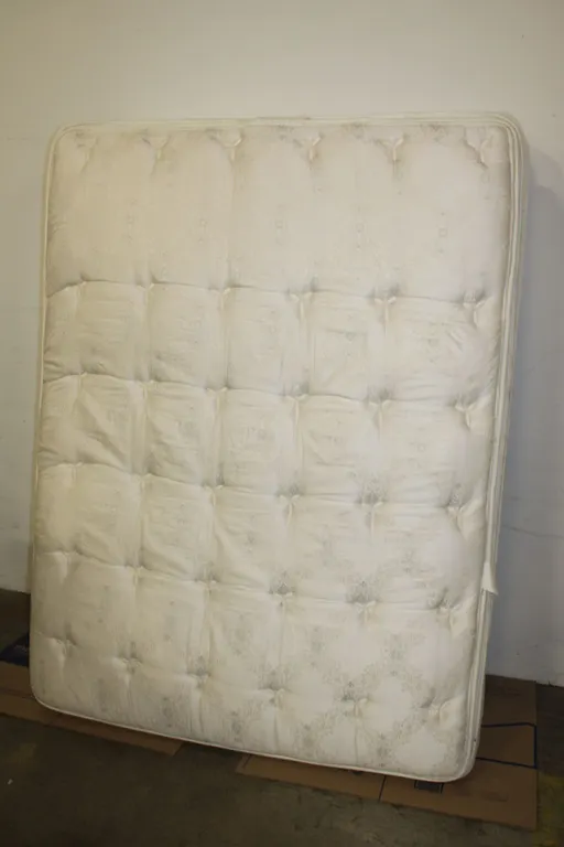 Queen Mattress & Bos Spring Set