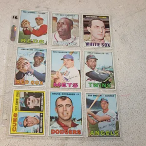 Vintage Topps Baseball Cards