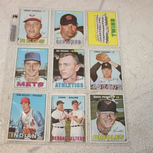 Vintage Topps Baseball Cards
