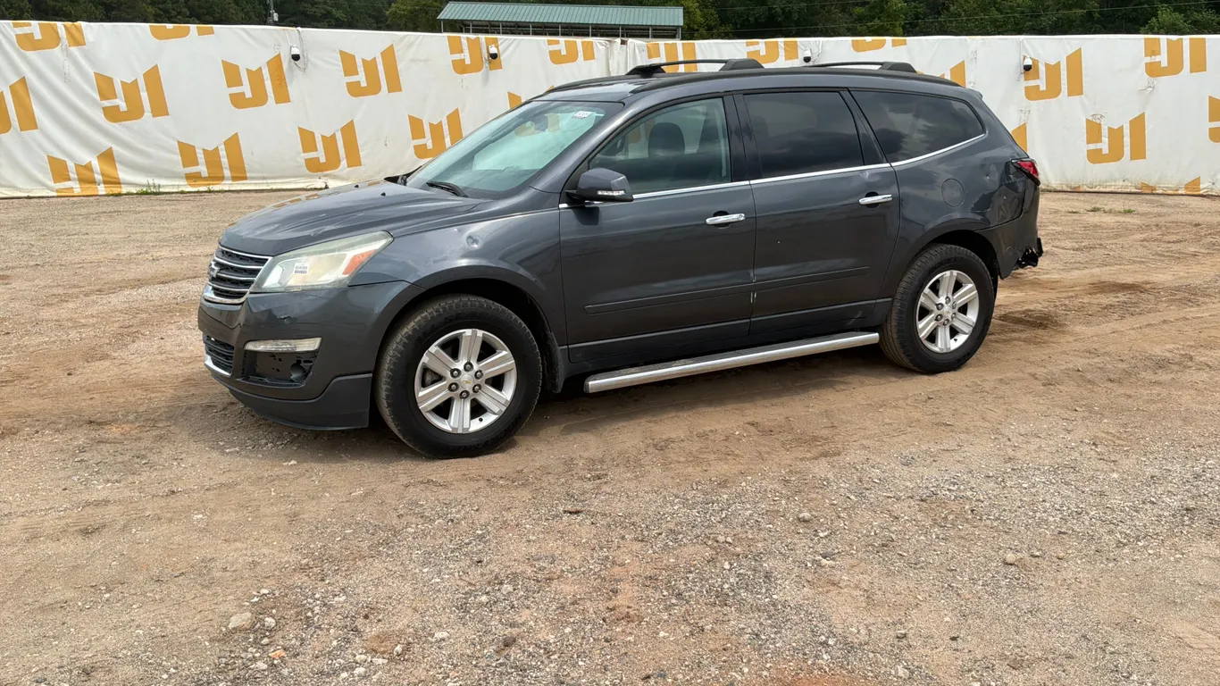 2013 CHEVROLET TRAVERSE LT VIN: 1GNKRJKD9DJ266595 FWD