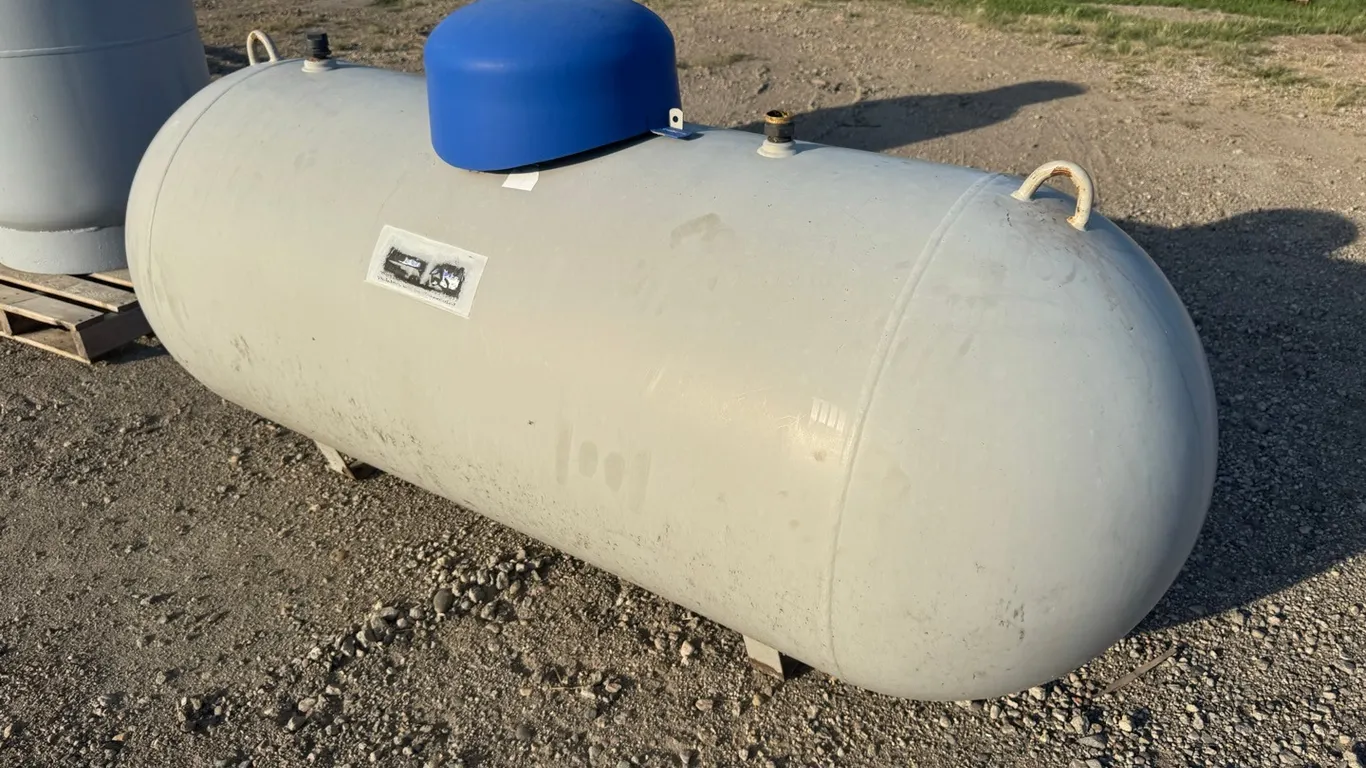 2012 Trinity 250 gallon LP tank