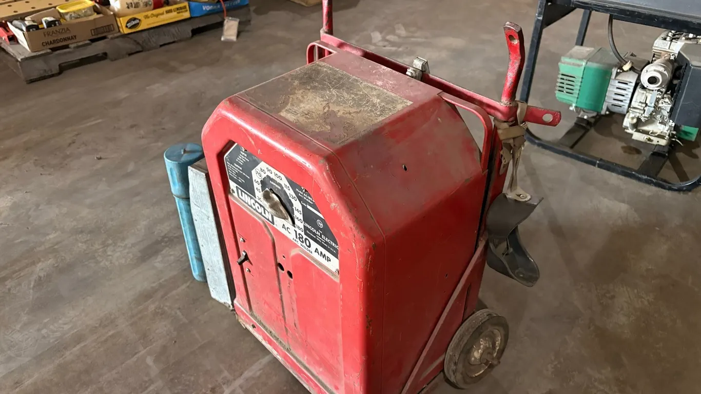 Lincoln AC 180amp arc welder w/ leads