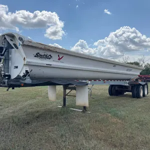 2008 Smithco 34’ tandem axle side dump