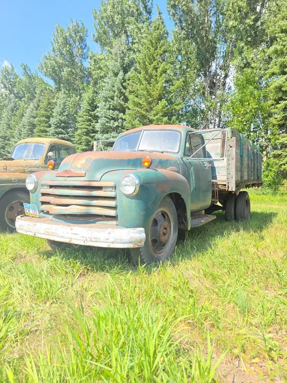 Chevrolet 4400 single axle truck NON RUNNING