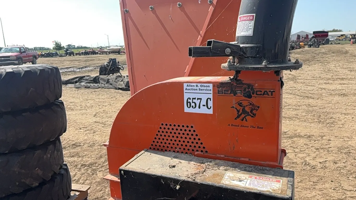 BEAR CAT MODEL 71854 WOOD CHIPPER