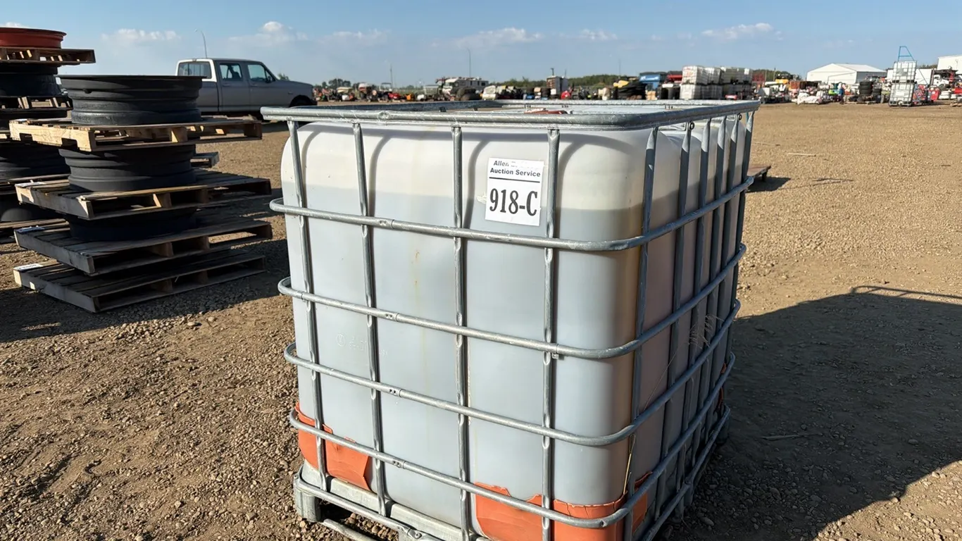 900 L TOTE OF CALCIUM