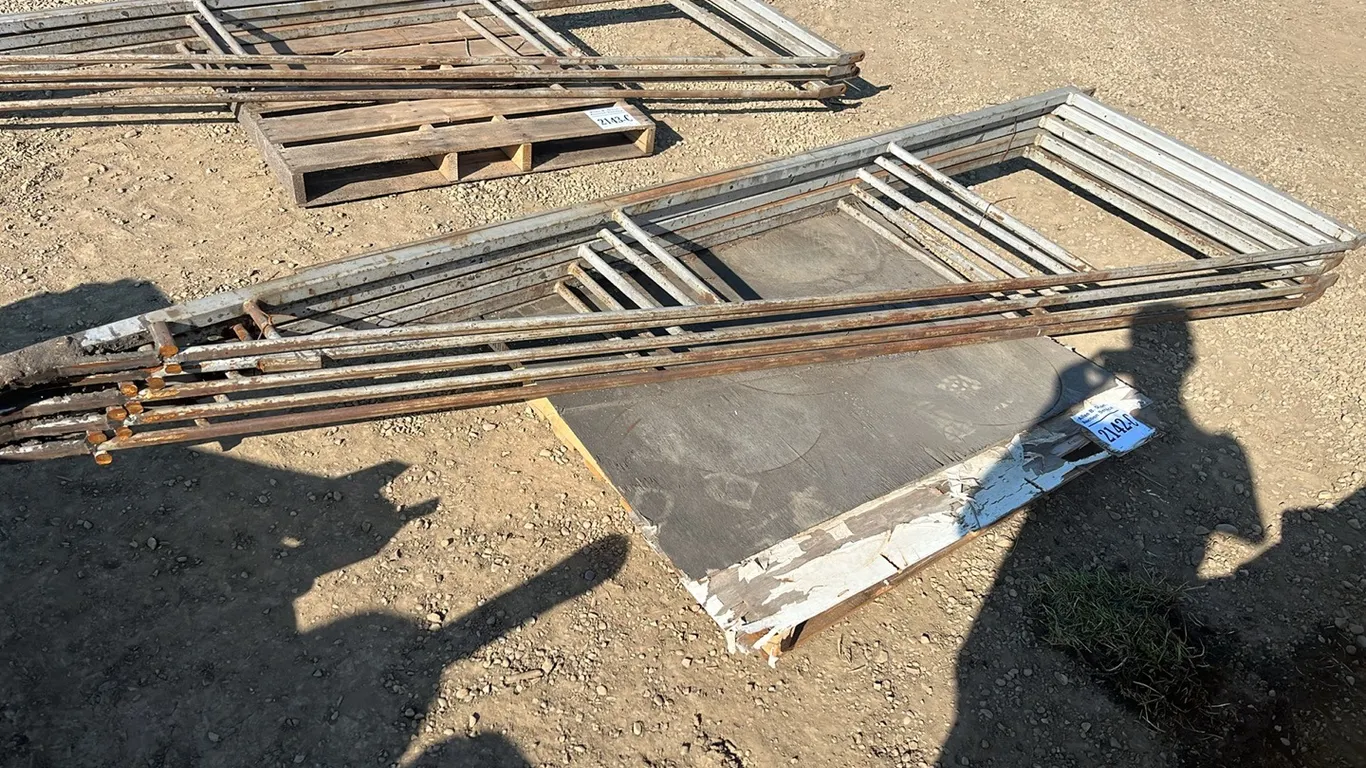 5 - HEAVY DUTY FARM GATES