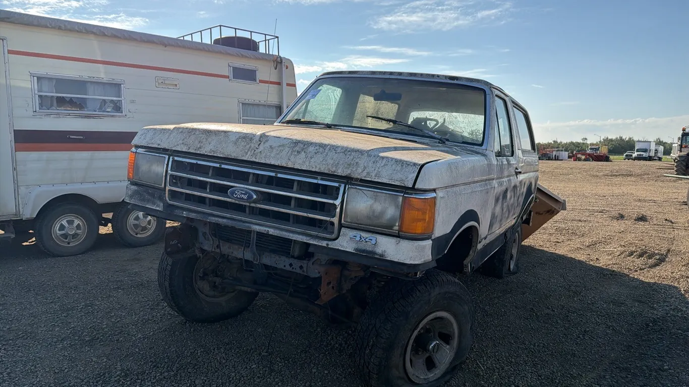 1989 FORD BRONCO - NOT RUNNING - RESTORATION PROJECT - VIN: 1FMEU15N3KLA51364