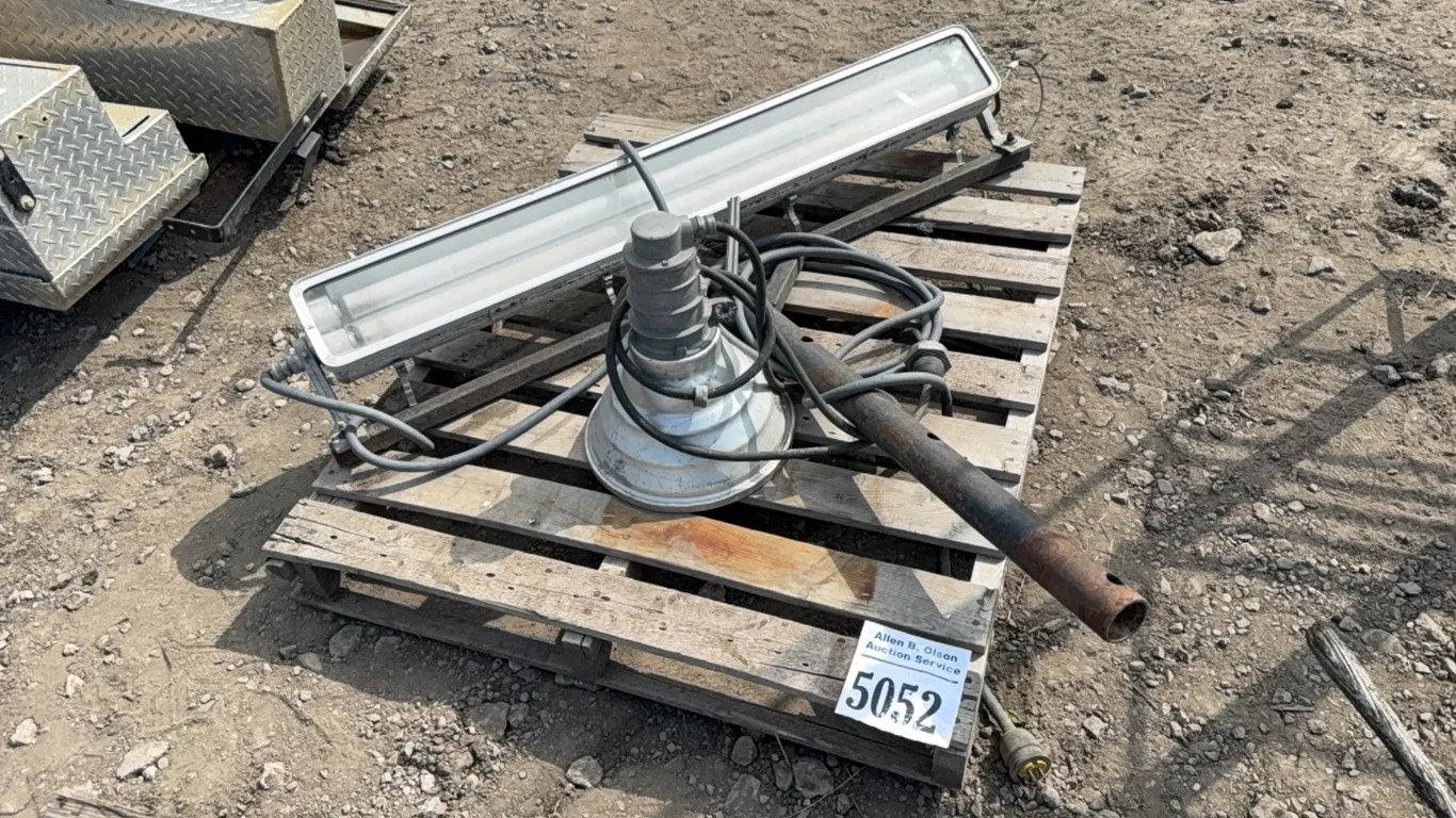 2 - WORK LIGHTS