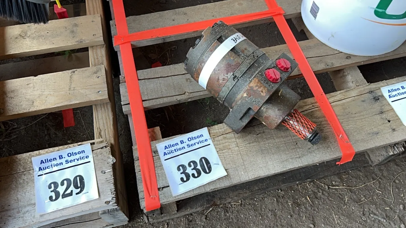 HYD MOTOR FOR BALE WAGON