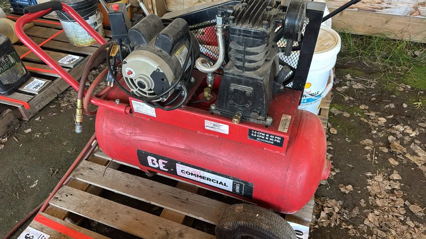 BE COMMERCIAL 2 HP PORTABLE AIR COMPRESSOR