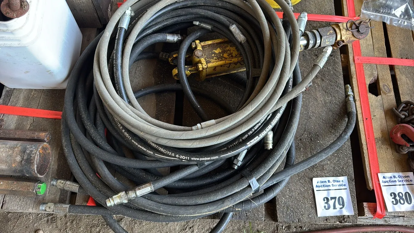 HYD CYLINDER