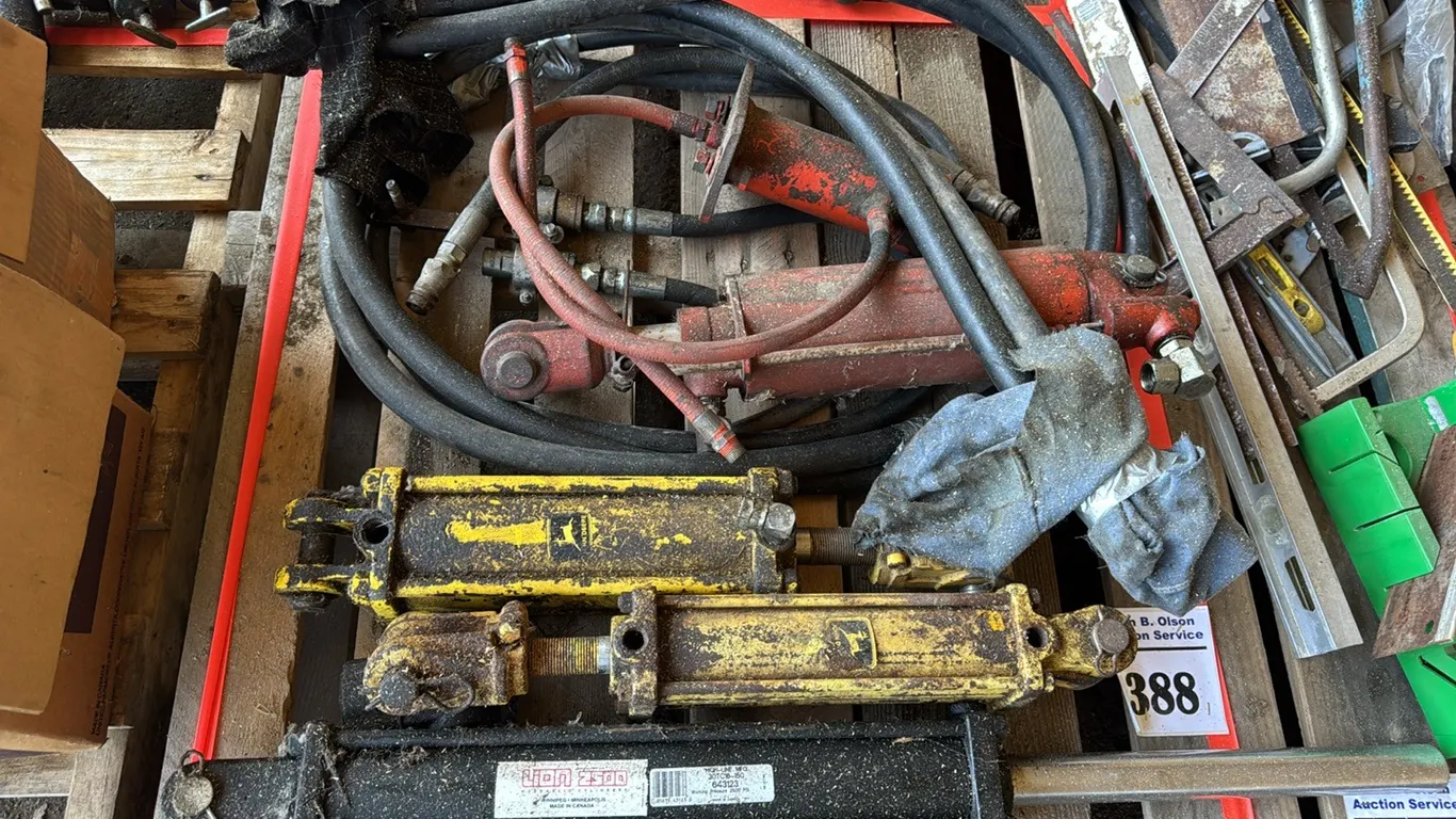 5 - HYD CYLINDERS & HYD HOSE