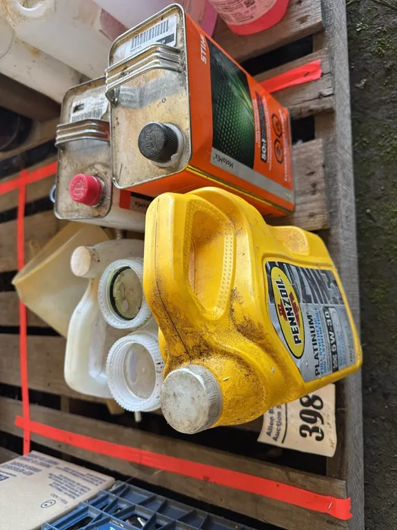 STIHL 50-1 PREMIX FUEL, 5W30 ENGINE OIL, FUNNELS & MORE