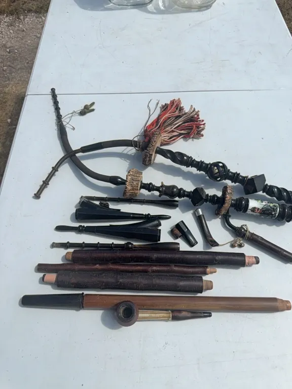 Antique Tabacco pipe parts
