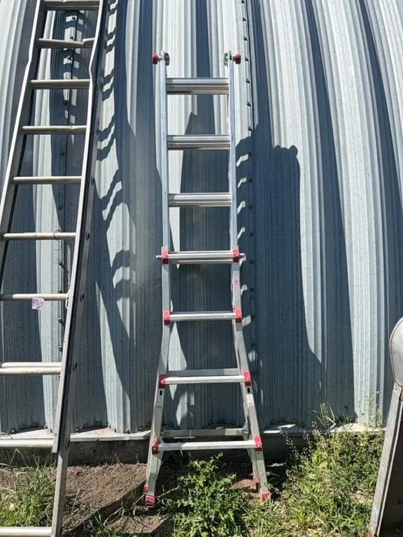 17 FT Multi task ladder