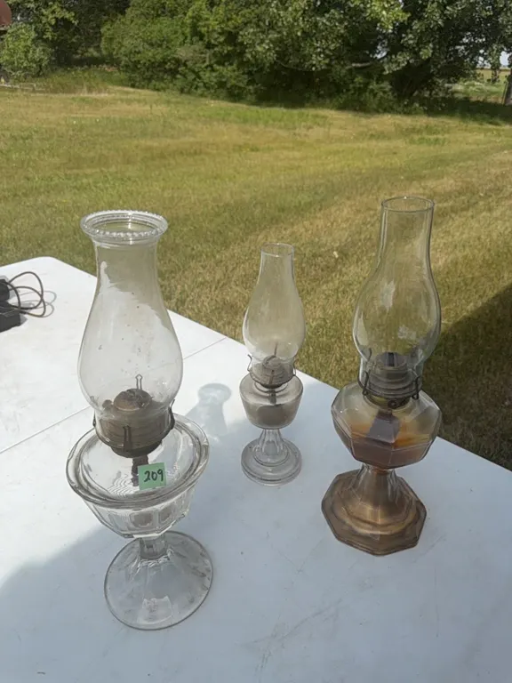 3 Kerosene lamps