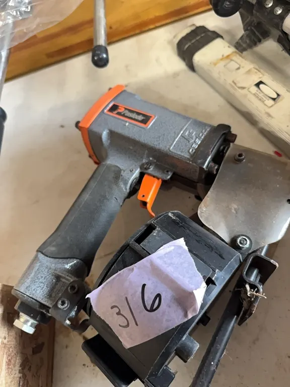 Coil roofing nailer, Paslode