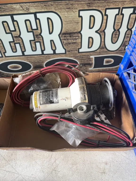 Super winch 1500 # NOS