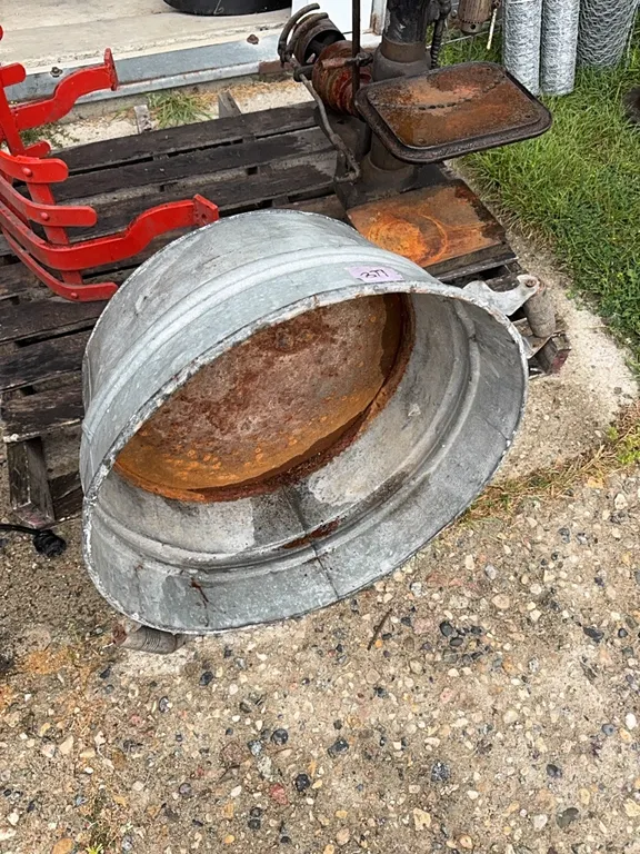 large metal wash tub