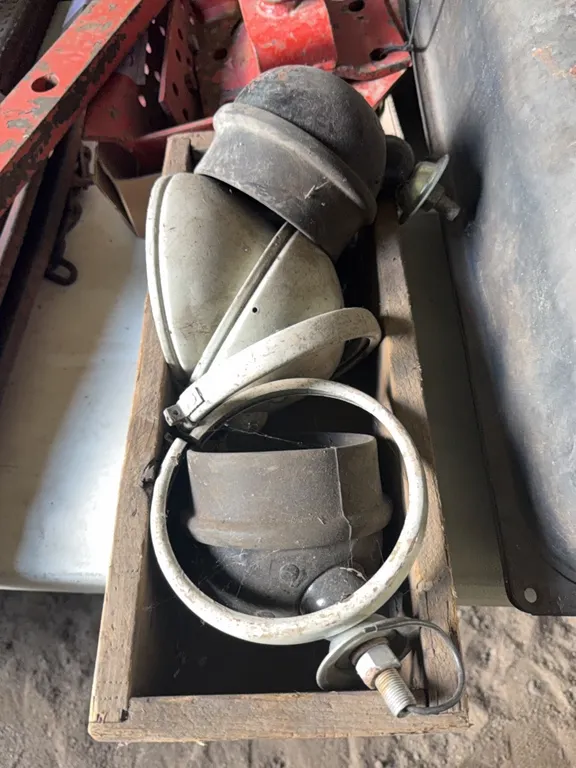 Ford 850 tractor - Tractor ligthts