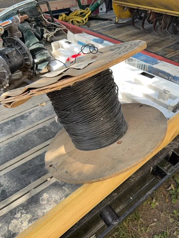 Huge roll of electrical wire, copper braided, perfect size for wiring up lights, speakers, radios, etc. check photos