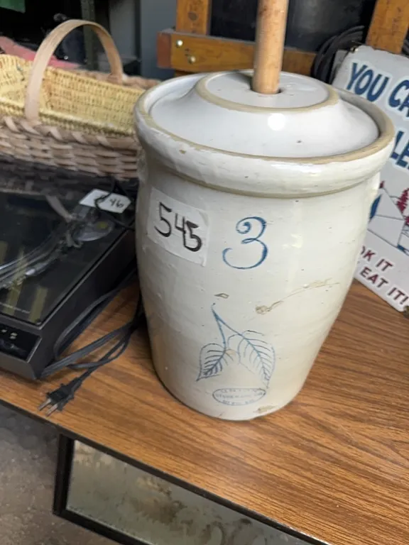 Butterchurn 3 gal Union Stoneware, Red wing, MN