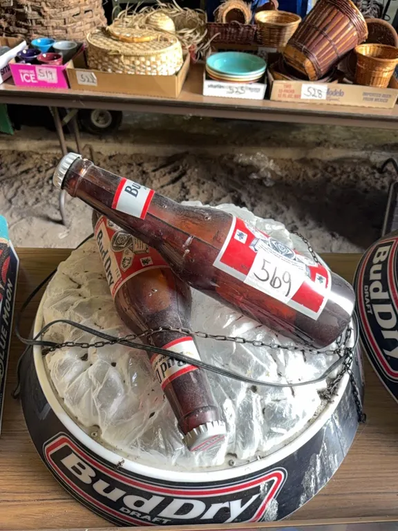 Bud dry bar light