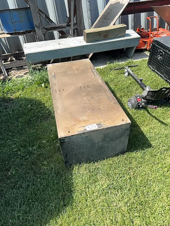 Steel pick up box
