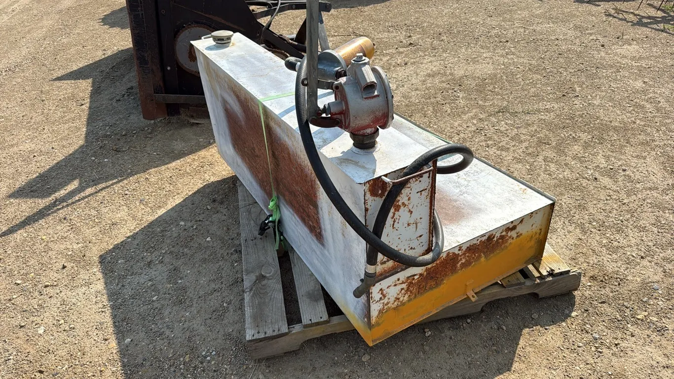ID 0624 Diesel Service Tank