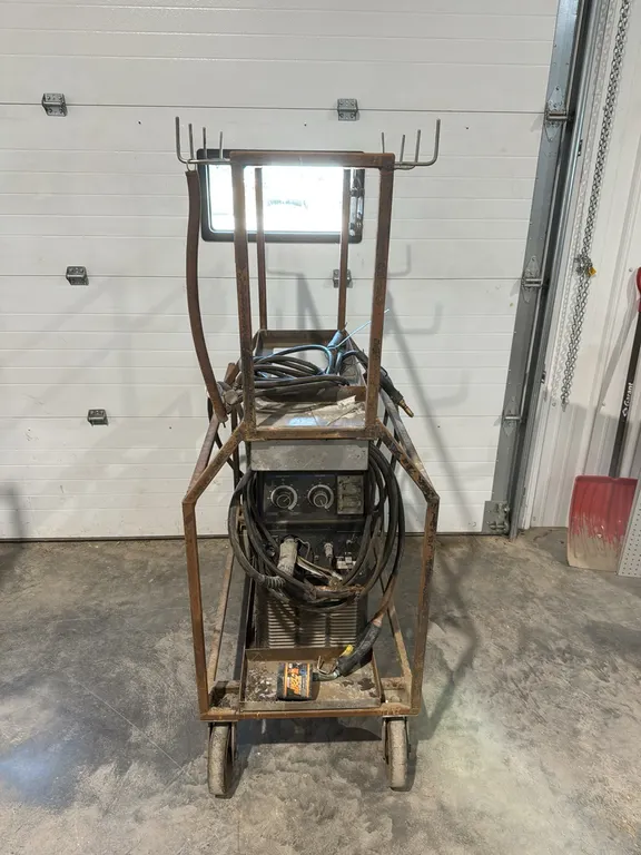 Millermatic 250 welder said to be working