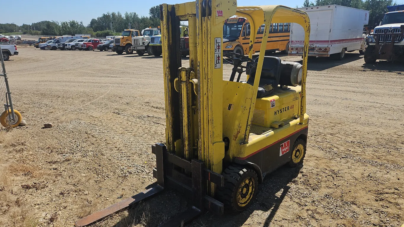 Non-Operable . Hyster SC40C 3450 LBS Forklift