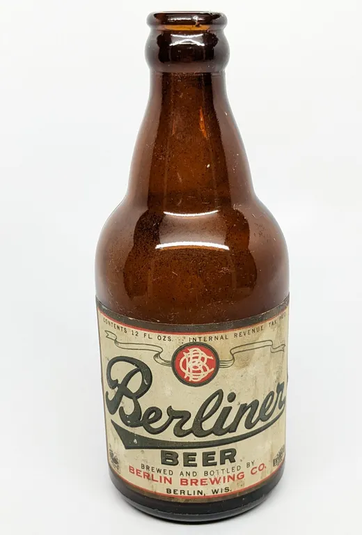 IRTP 12 OZ PAPER LABEL STEINIE BOTTLE BERLINER BEER BERLIN WISCONSIN