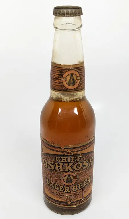 IRTP 12 OZ PAPER LABEL BOTTLECHIEF OSHKOSH LAGER BEER OSHKOSH WISCONSIN