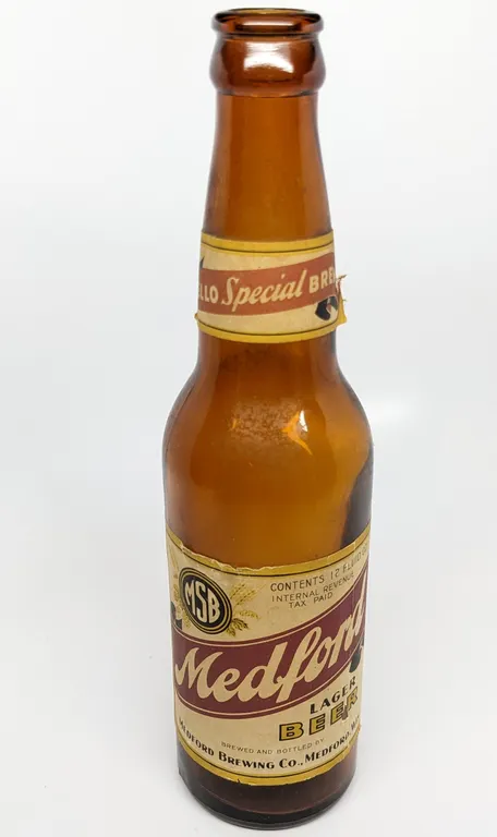 IRTP 12 OZ PAPER LABEL BOTTLE MSB MDFORE LAGER BEER MEDFORD WISCONSIN