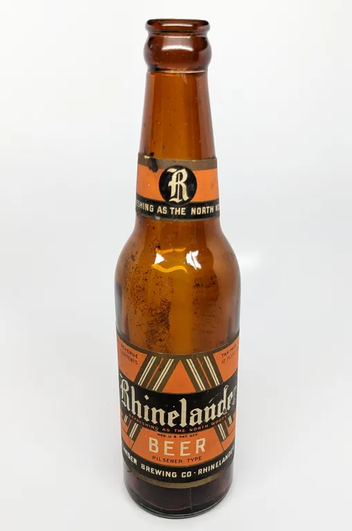 IRTP 12 OZ PAPER LABEL BOTTLE RHINELANDER PILSENER TYPE BEER RHINELANDER WISCONSIN