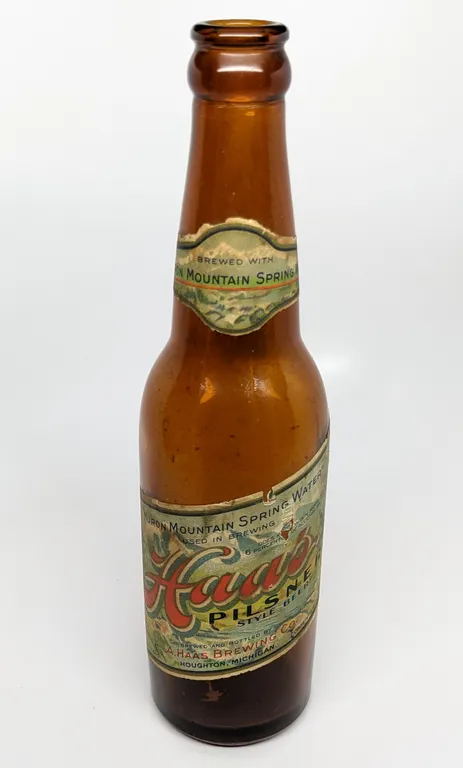 U-645 PERMIT 12 OZ PAPER LABEL BOTTLE HAAS PILSNER BEER HOUGHTON MICHIGAN