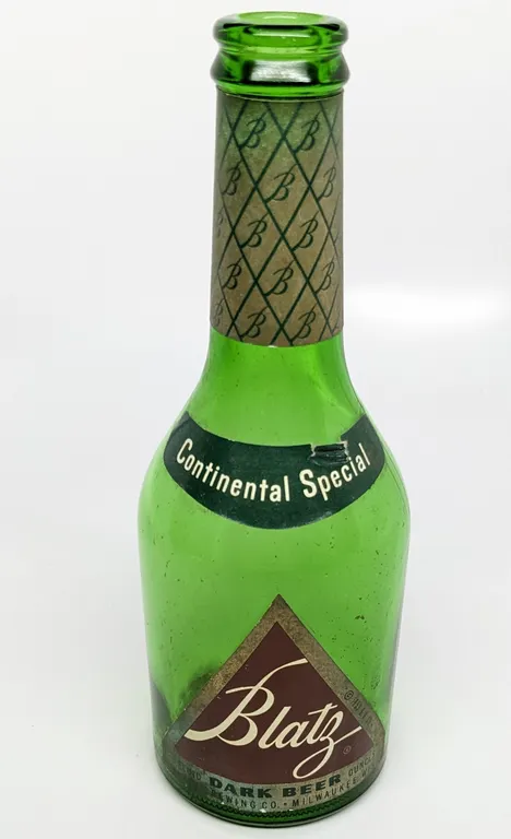 1953 PAPER LABEL 8 OZ BOTTLE BLATZ CONTINENTAL SPECIAL DARK BEER MILWAUKEE WISCONSIN