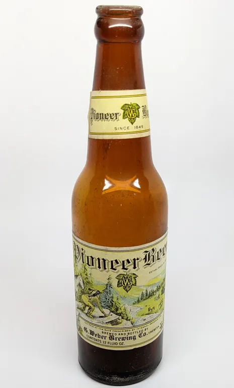 IRTP 12 OZ PAPER LABEL BOTTLE PIONEER BEER G WEBER BREWING THERESA WISCONSIN