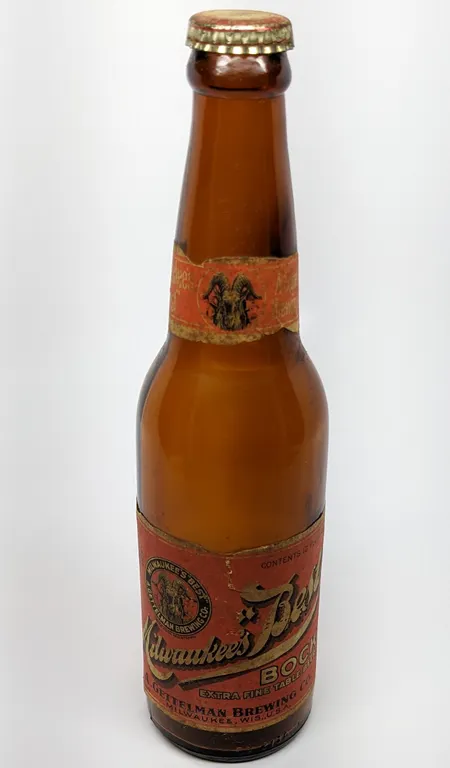 IRTP 12 OZ PAPER LABEL BOTTLE MILWAUKEE'S BEST BOCK GETTELMAN BREWING MILWAUKEE WISCONSIN