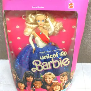 1998 Mattel UNICEF Barbie Special Edition