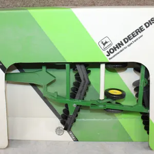 Ertl 1:16 Scale John Deere Disk Model