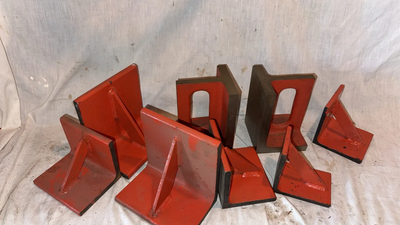 Red metal, squaring tools