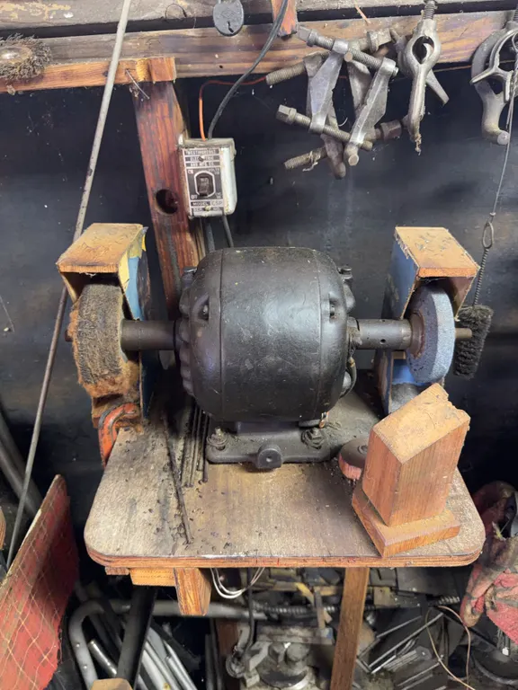 No working bench vise will need unbolted bolted