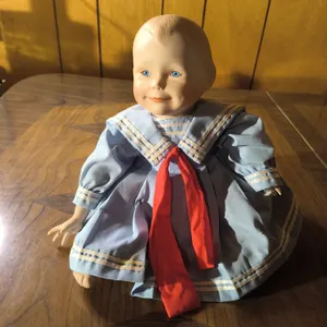 Vintage Yolanda Bello SAILOR GIRL BOW DRESS Ashton Drake Porcelain Doll
